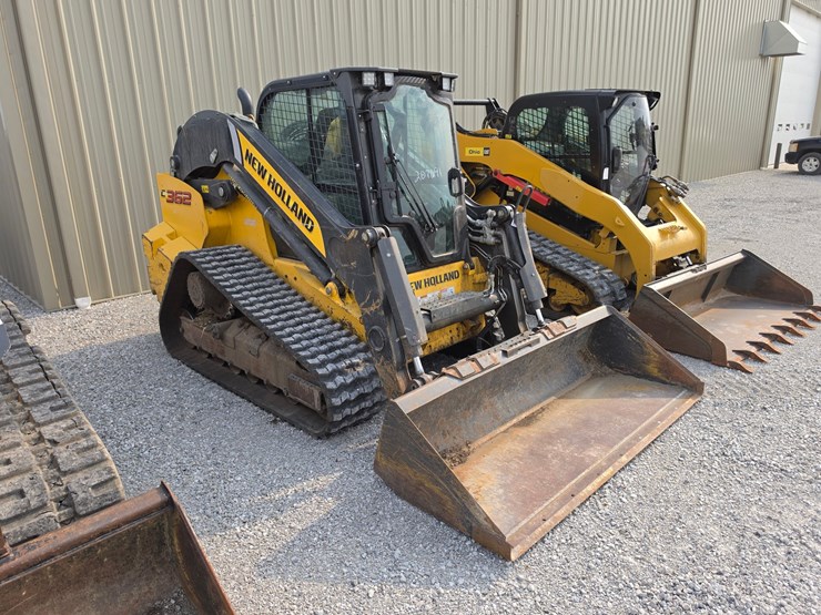 2021-new-holland-c362-image-27