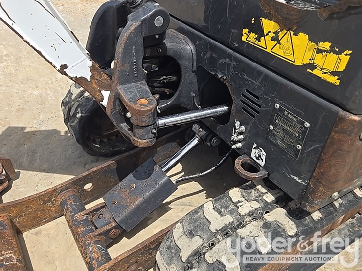 2019-bobcat-e20-image-25