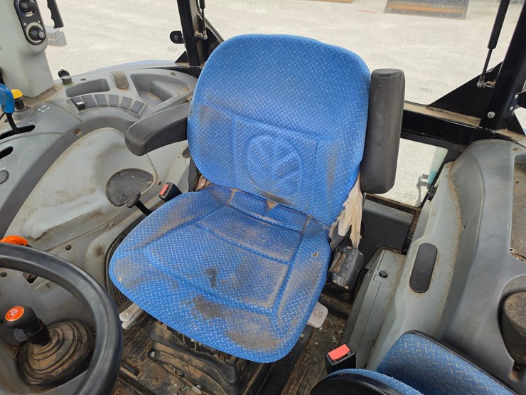 2016-new-holland-t4.100-image-10