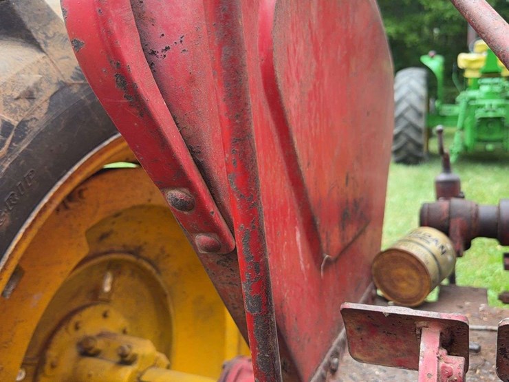 massey-ferguson-33-image-28