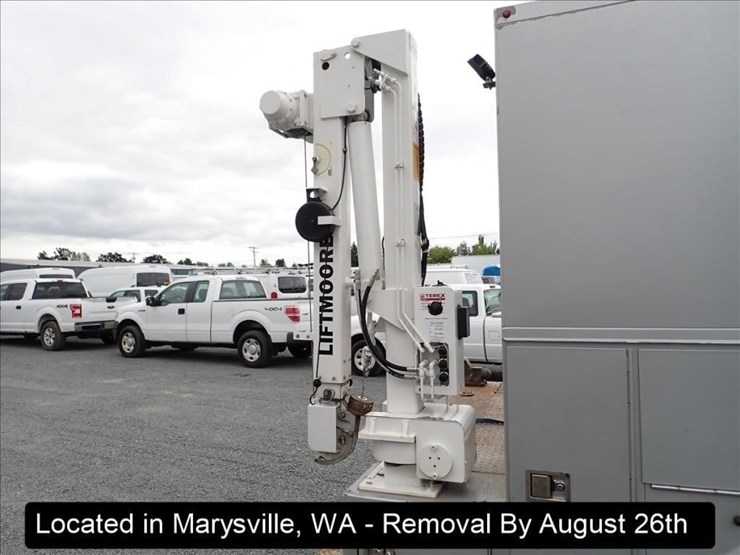 2015-ford-f550-image-2