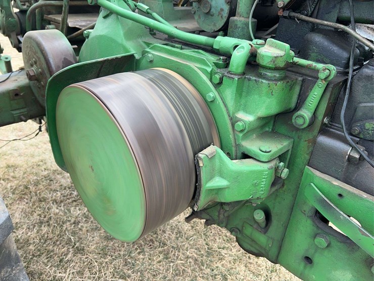 john-deere-730-image-33