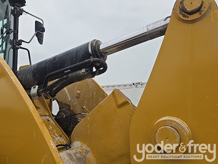 2019-caterpillar-938m-image-24