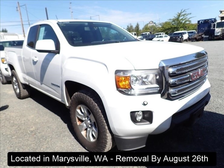 2016-gmc-canyon-image-12