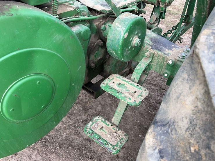 john-deere-70-image-60