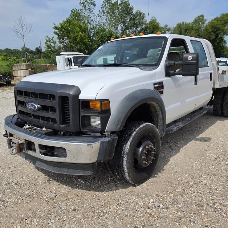 2008 FORD F550