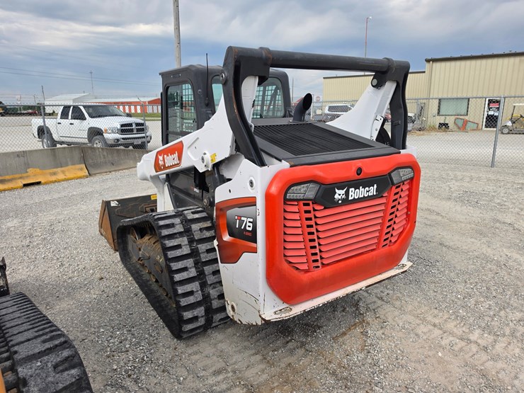2021-bobcat-t76-image-16
