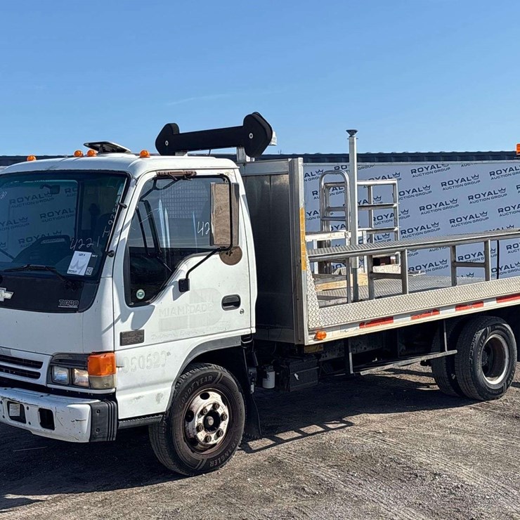 2005 CHEVROLET W3500