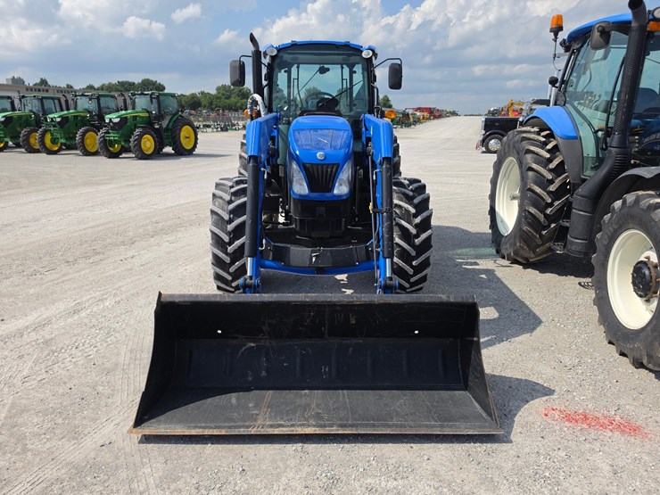 2013-new-holland-t5.105-image-2
