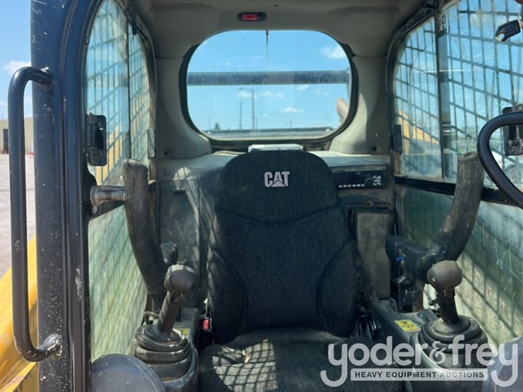 2018-caterpillar-289d-image-25