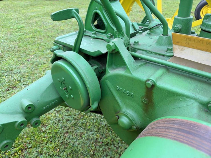 john-deere-model-b-image-26
