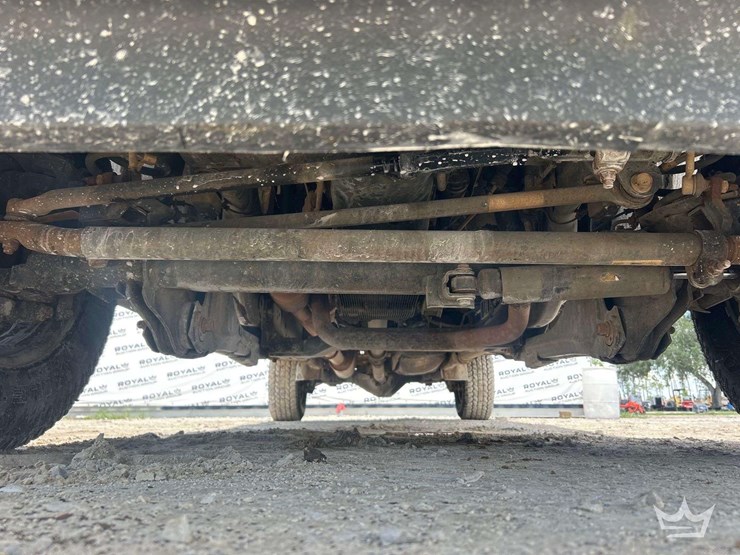 2019-dodge-2500-image-40