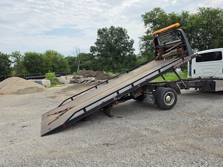 2002-international-durastar-4300-image-43