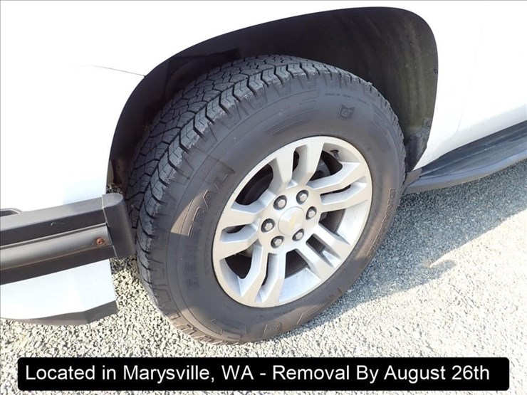 2018-chevrolet-tahoe-image-18