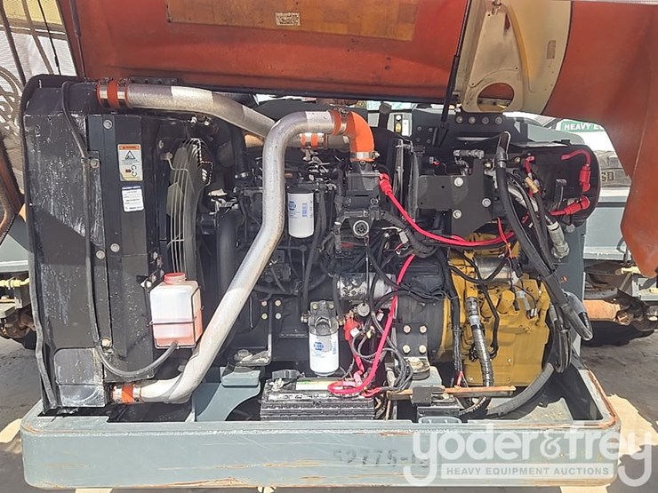 2012-jlg-g6-42a-image-33