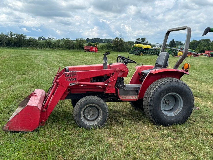 massey-ferguson-1020-image-1