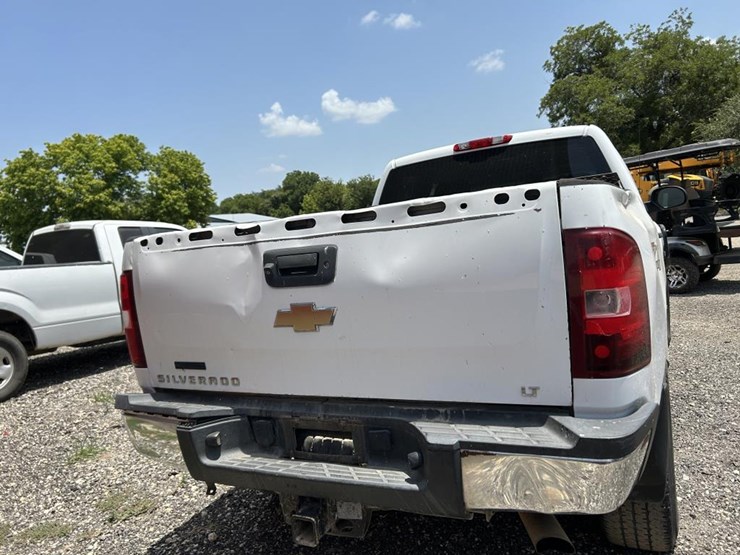 2011-chevrolet-silverado-2500-image-5