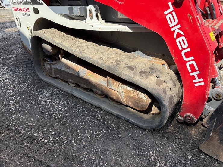 takeuchi-tl12v2-image-12