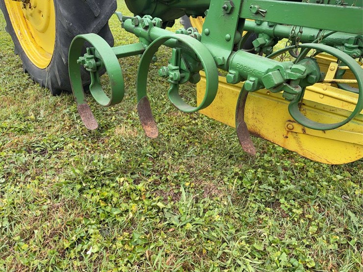 john-deere-h-image-39