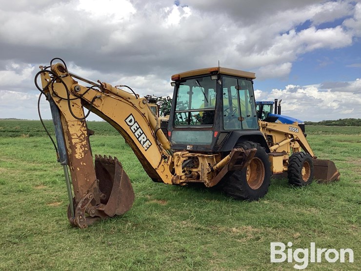 2000-deere-310se-image-5