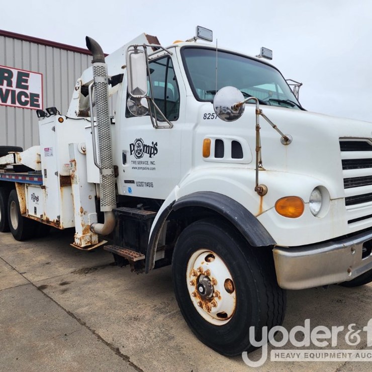 2000 STERLING LT9500
