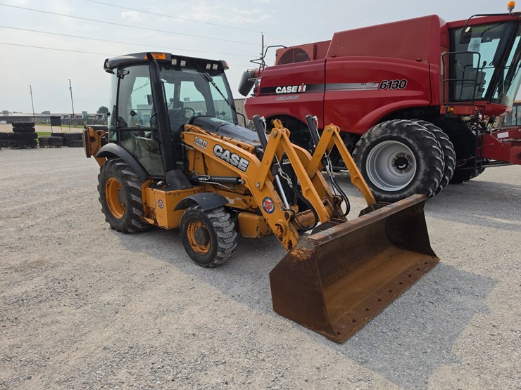 2015-case-580sn-image-26