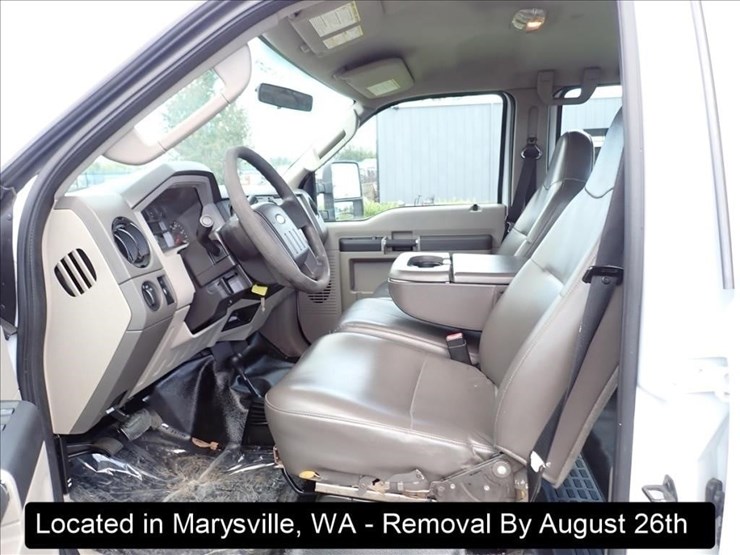 2010-ford-f250-xl-image-4