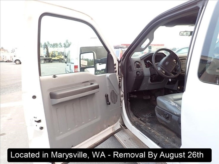 2012-ford-f250-xl-image-7