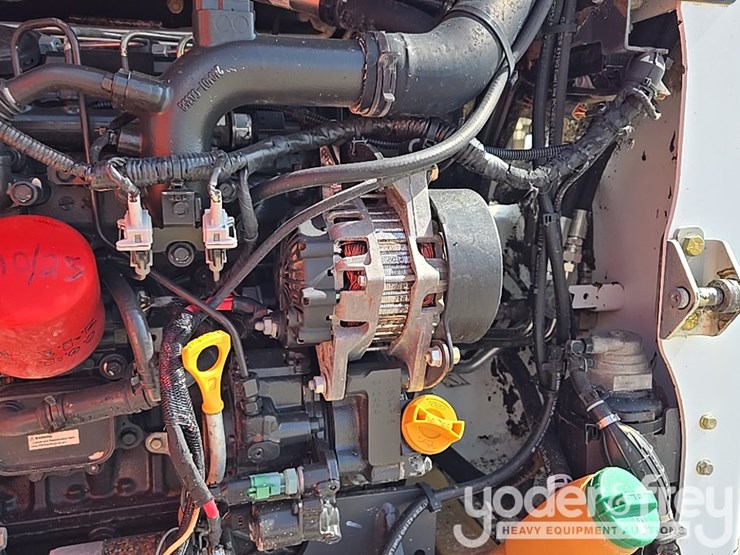 2019-bobcat-s450-image-29