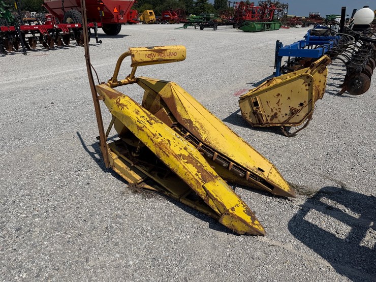 new-holland-717-image-3