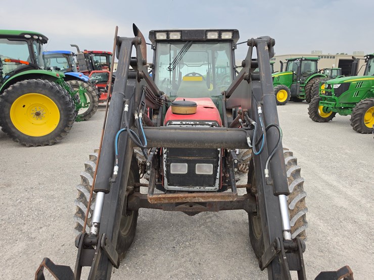 1996-massey-ferguson-6180-image-4