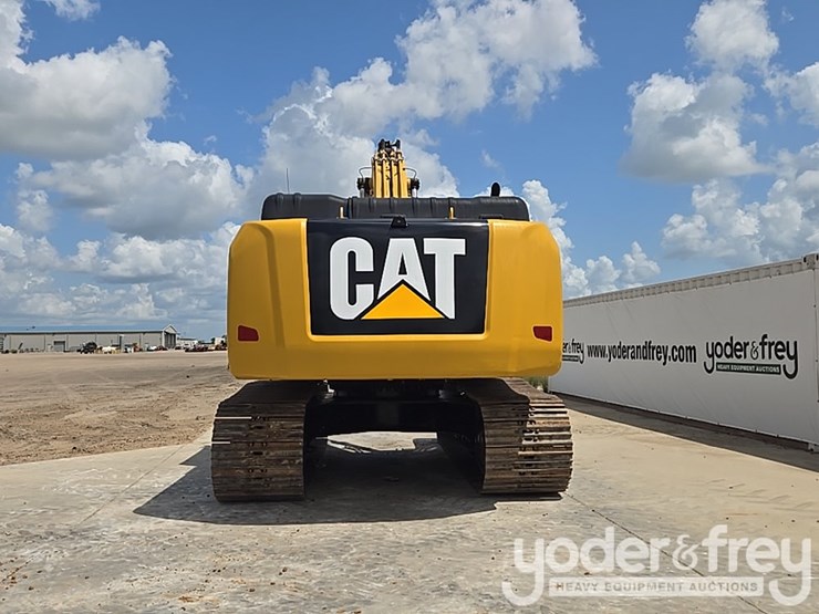 2017-caterpillar-336fl-image-4