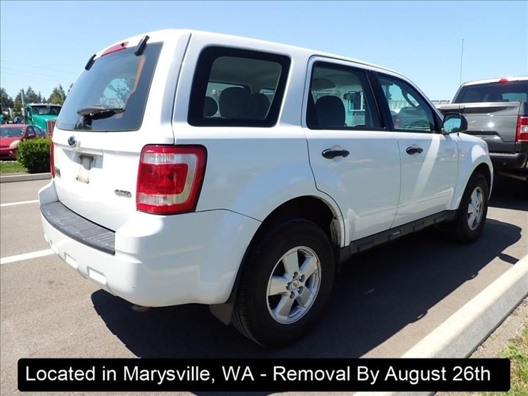 2009-ford-escape-image-11
