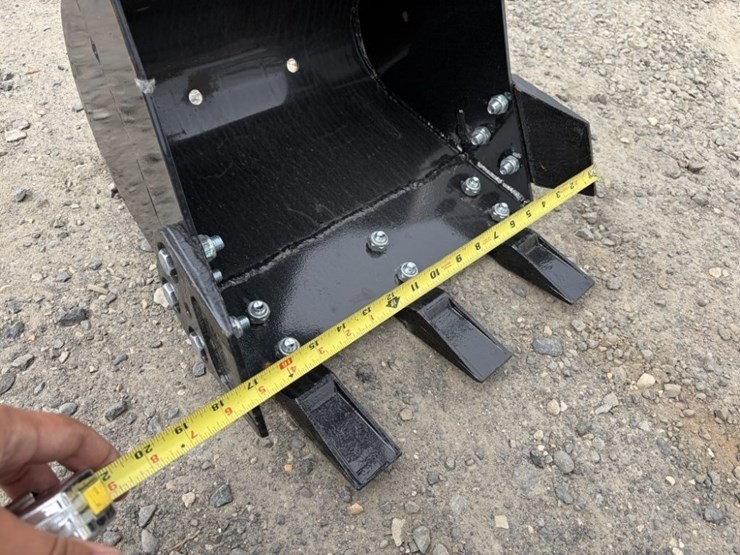 2026-cfg-kt13r-mini-hydraulic-excavator-image-10