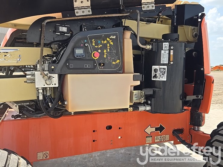 2017-jlg-450aj-image-35
