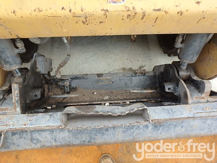 2024-caterpillar-259d3-image-15