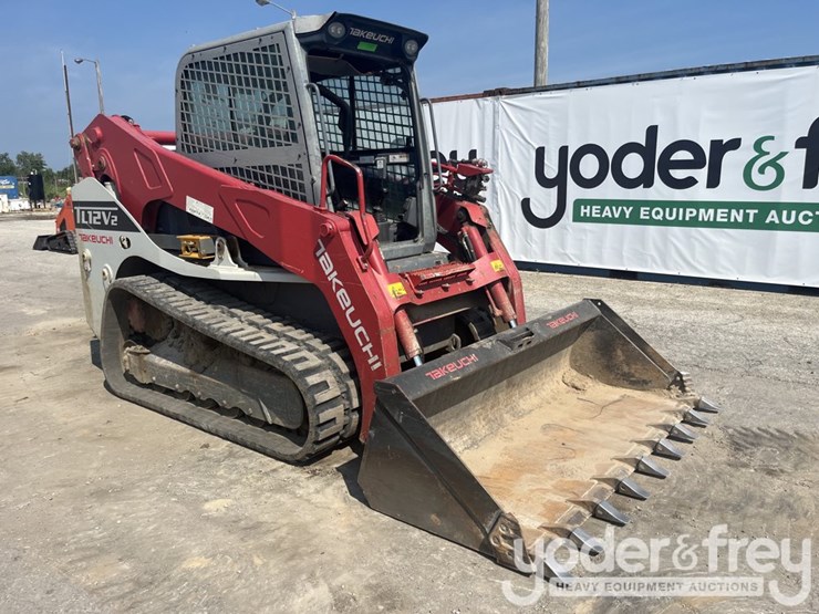 2018-takeuchi-tl12v2-image-17