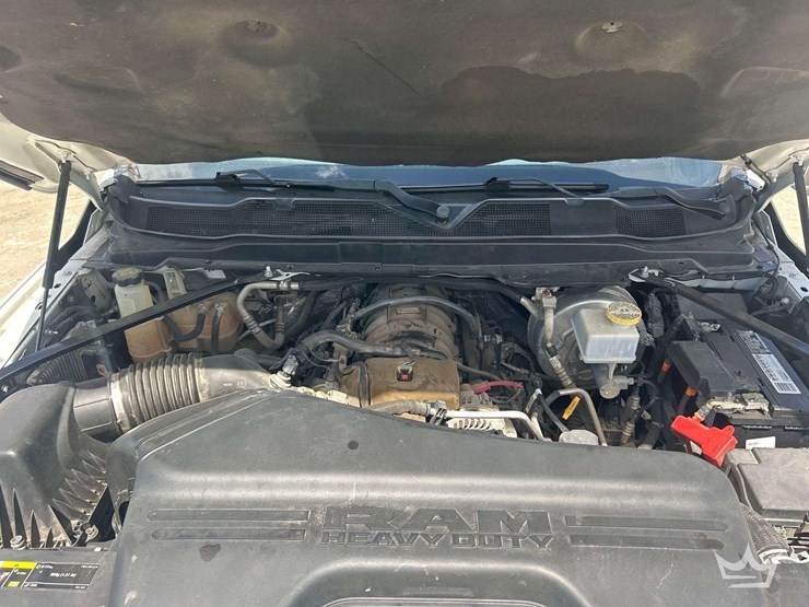 2019-dodge-2500-image-6