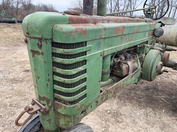 john-deere-model-b-image-13
