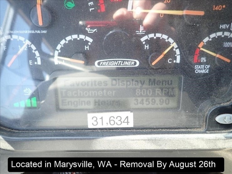 2012-freightliner-mt55-image-15