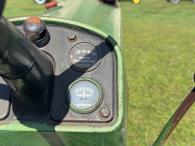 john-deere-630-image-33