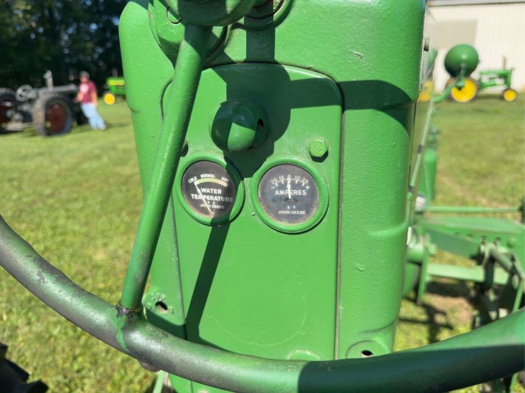 1955-john-deere-40-image-22