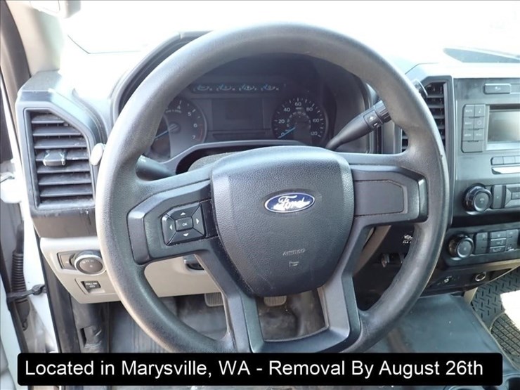 2015-ford-f150-xl-image-25