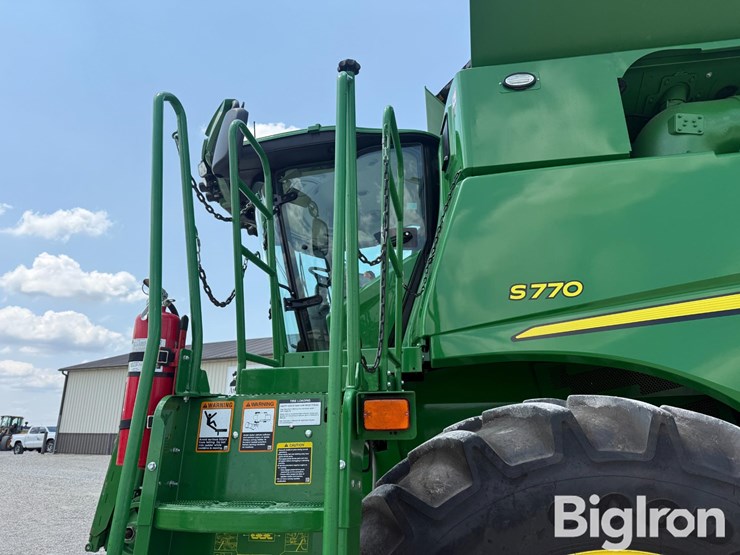 2023-john-deere-s770-image-17
