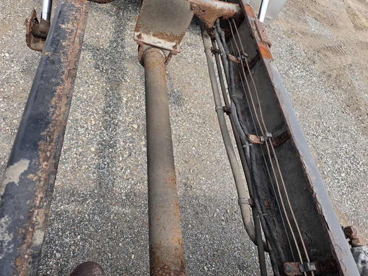 2002-international-durastar-4300-image-74