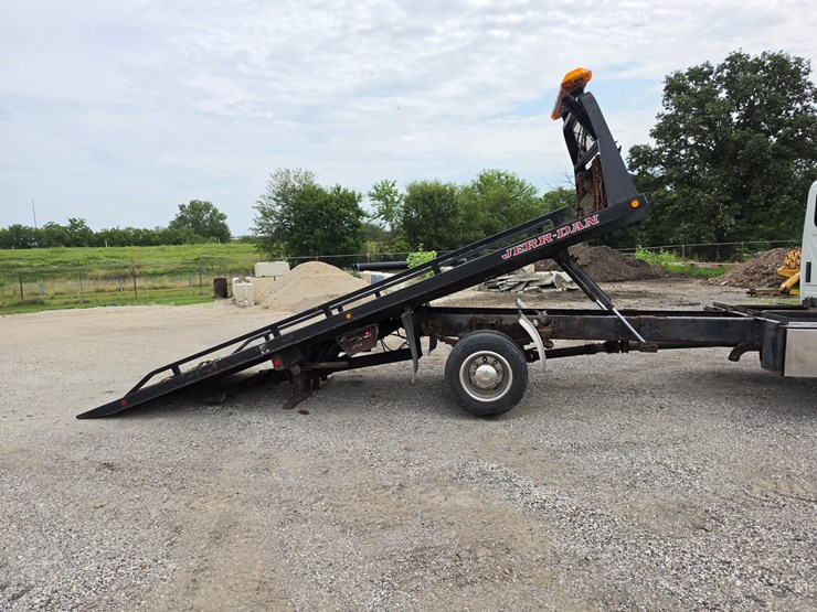 2002-international-durastar-4300-image-46