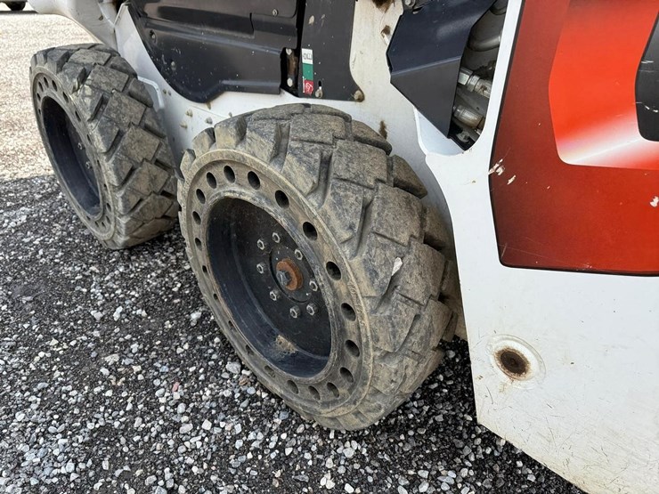 2020-bobcat-s64-image-16