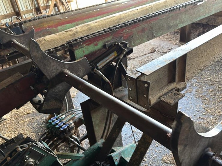 #1005b-•-17'x10'-log-deck---frye-lumber-company-image-4