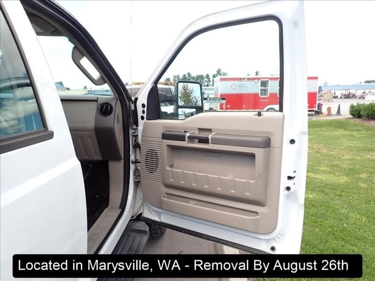 2010-ford-f250-xl-image-5