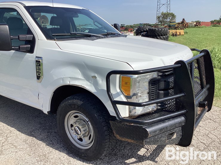 2017-ford-f250-xl-image-16